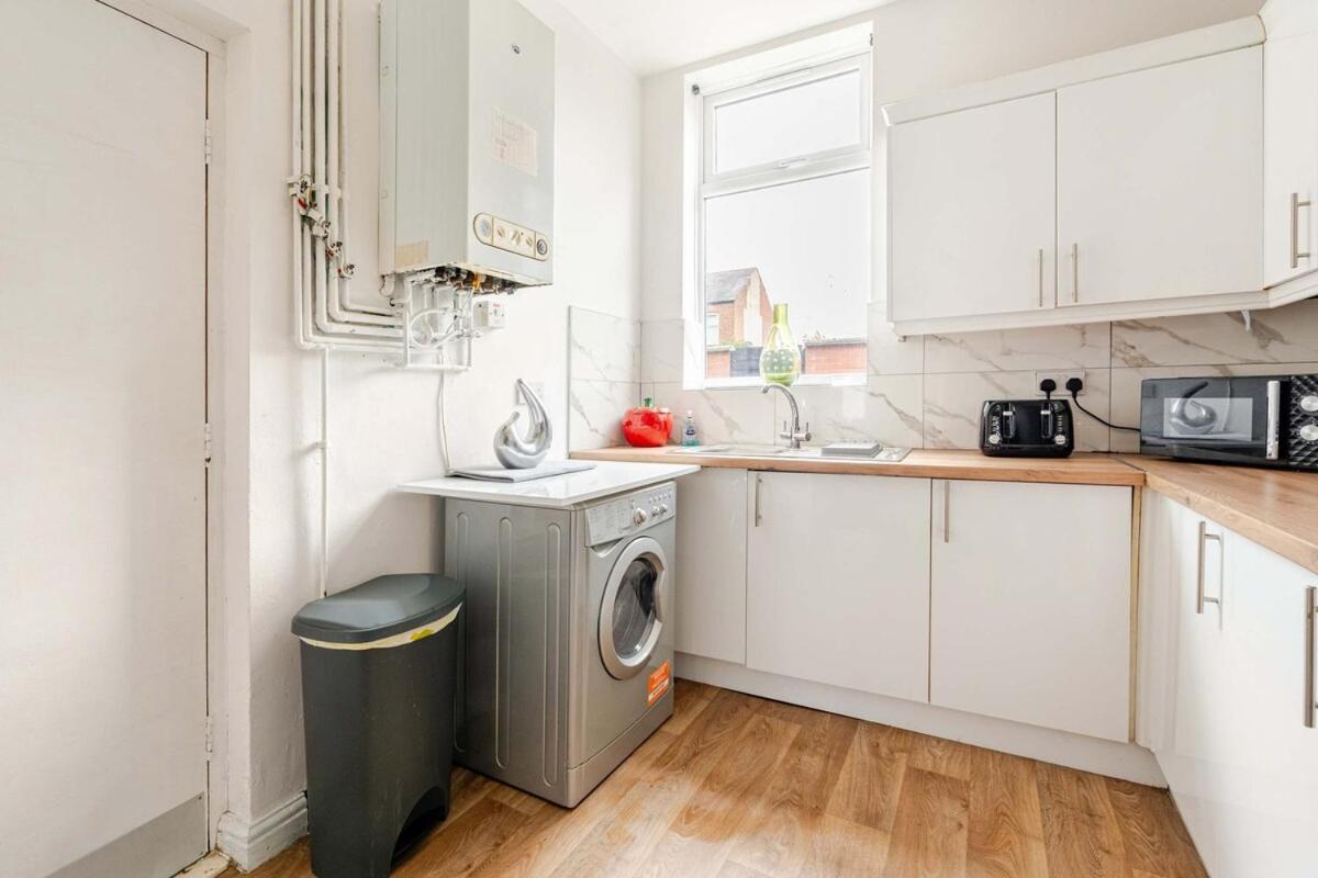 2 Min Walk Etihad Stadium & Coop Arena - 3Br, Free Parking Manchester Exterior foto